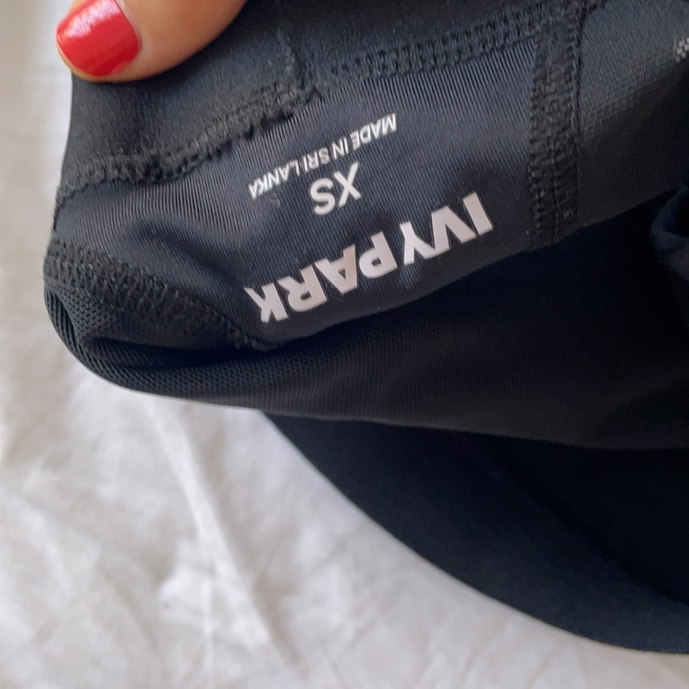 Ivy Park black sports bra - Picture 8 of 8